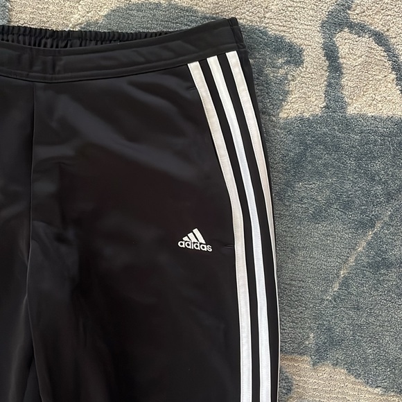 adidas traditional women’s pants - Picture 2 of 7